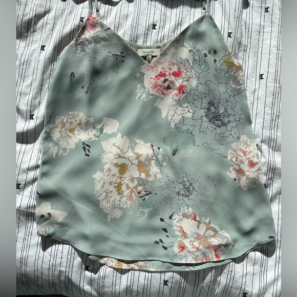 Aritzia Babaton camisole - XS - Picture 2 of 7